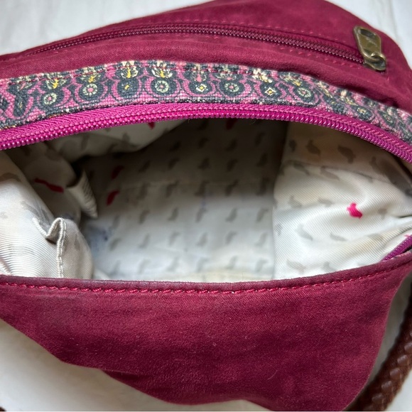 Sakroots Elsa Small Hobo Bag / Purse, Burgundy - Picture 11 of 13